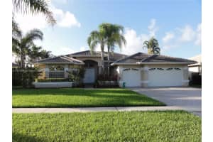 10840 Nw 6 St, Plantation