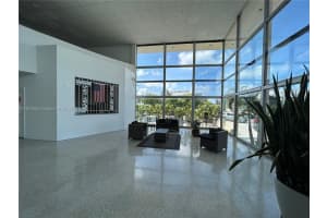 6484 Indian Creek Dr 303, Miami Beach