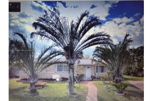 1010 Nw 196th St, Miami Gardens