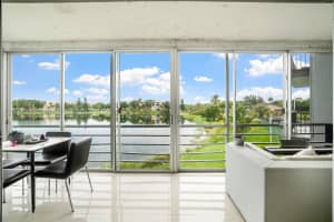 879 Ne 195th St 228, Miami