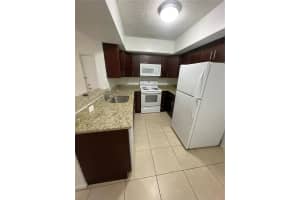5530 Nw 61st St 310, Coconut Creek