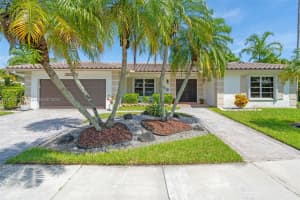 16561 Royal Poinciana Dr, Weston