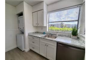 1017 Washington Cir F, Homestead