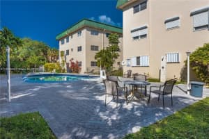 1450 Atlantic Shores Blvd 303, Hallandale Beach