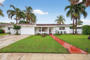 2201 Ne 52nd St, Fort Lauderdale