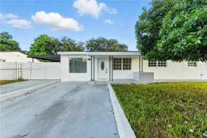 2981 Nw 174th St, Miami Gardens