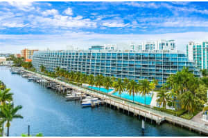 2950 Ne 188th St 302, Aventura