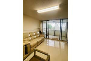8441 Forest Hills Dr 204, Coral Springs