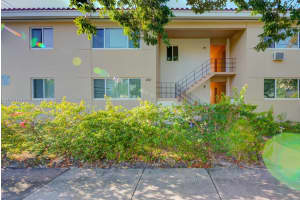 212 Phoenetia Ave 7, Coral Gables