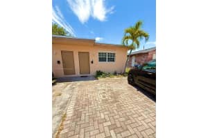 825 Nw 9th St 825, Hallandale Beach
