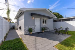 1430 Ne 11th St 2, Homestead