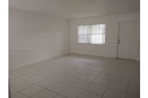 4160 Nw 21st St 104-g, Lauderhill