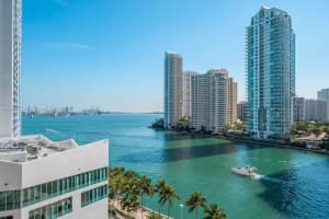 300 S Biscayne Blvd L-1022, Miami