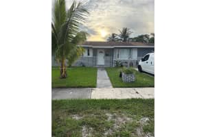 20520 Nw 2nd Ct 1, Miami Gardens