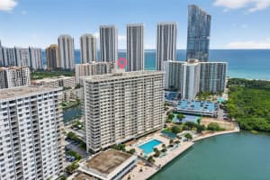 300 Bayview Dr 1009, Sunny Isles Beach