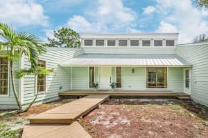 4882 Se Bayshore Ter, Stuart