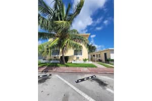 895 80th St C, Miami Beach