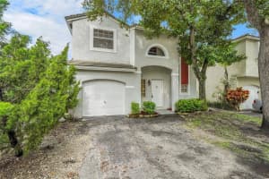 815 Nw 98th Ave, Plantation