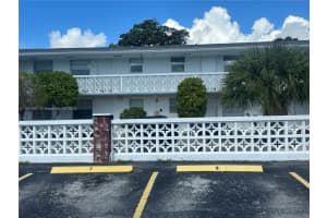400 Se 3rd Ave 203, Hallandale Beach
