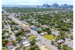 1090 Nw 54th St, Miami