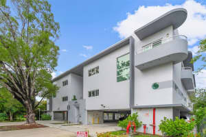 645 Palmetto Dr 6, Miami Springs