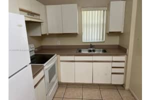 4160 Nw 21st St 117e, Lauderhill