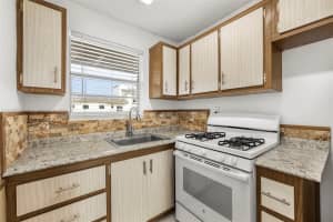 2799 E 4th Ave 13, Hialeah