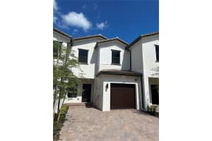261 Sw 159th Way ., Pembroke Pines