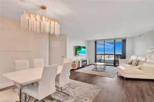 3500 Mystic Pointe Dr 3302, Aventura