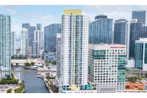 185 Sw 7th St 3502, Miami