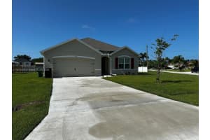 2098 Sw Altman Ave, Port Saint Lucie
