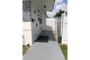 904 Sw 7th Ter 1, Hallandale Beach