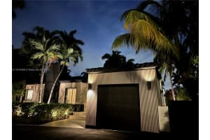 7700 Coquina Dr, North Bay Village