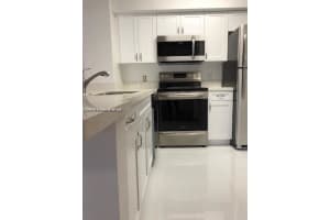 650 S Park Rd 28-5, Hollywood