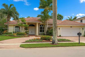 2524 Eagle Run Ct, Weston