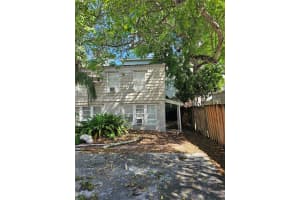 805 Sw 4th St 3, Fort Lauderdale