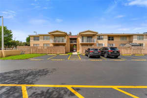 4300 Nw 79th Ave 1e, Doral