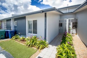 11425 Nw 4th Ter 11425, Sweetwater