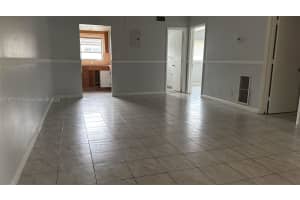 1501 Ne 34th Ct 6, Oakland Park