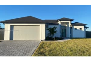 21 Nw 7th St, Cape Coral