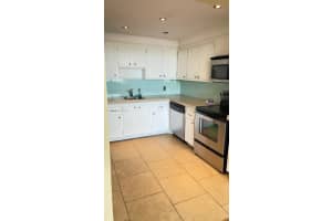 2025 Ne 164th St 906, North Miami Beach
