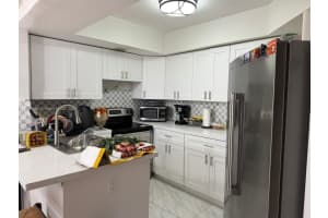 8205 Sw 152nd Ave F-414, Miami