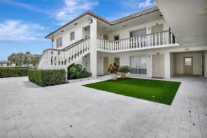 5420 Hollywood Blvd 202, Hollywood