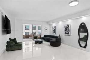 1200 Brickell Bay Dr 2812, Miami 1200 Brickell Bay Dr 2812, Miami