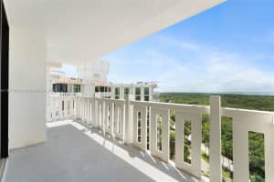 1121 Crandon Blvd E1206, Key Biscayne