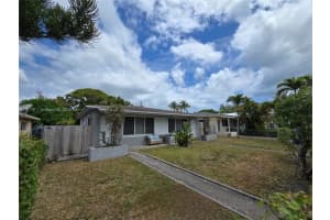 2283 Ne 173rd St, North Miami Beach