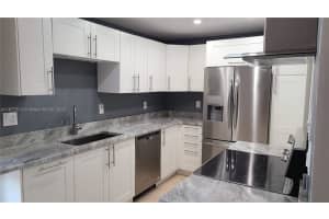 633 Ne 16th Ave 1, Fort Lauderdale