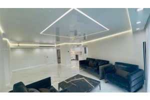 3500 Mystic Pointe Dr 1107, Aventura