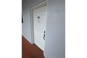 5765 W 25th Ct 206, Hialeah