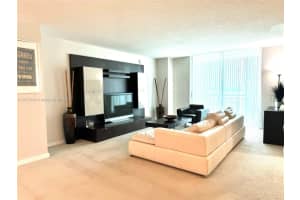 9055 Sw 73rd Ct 1705, Miami